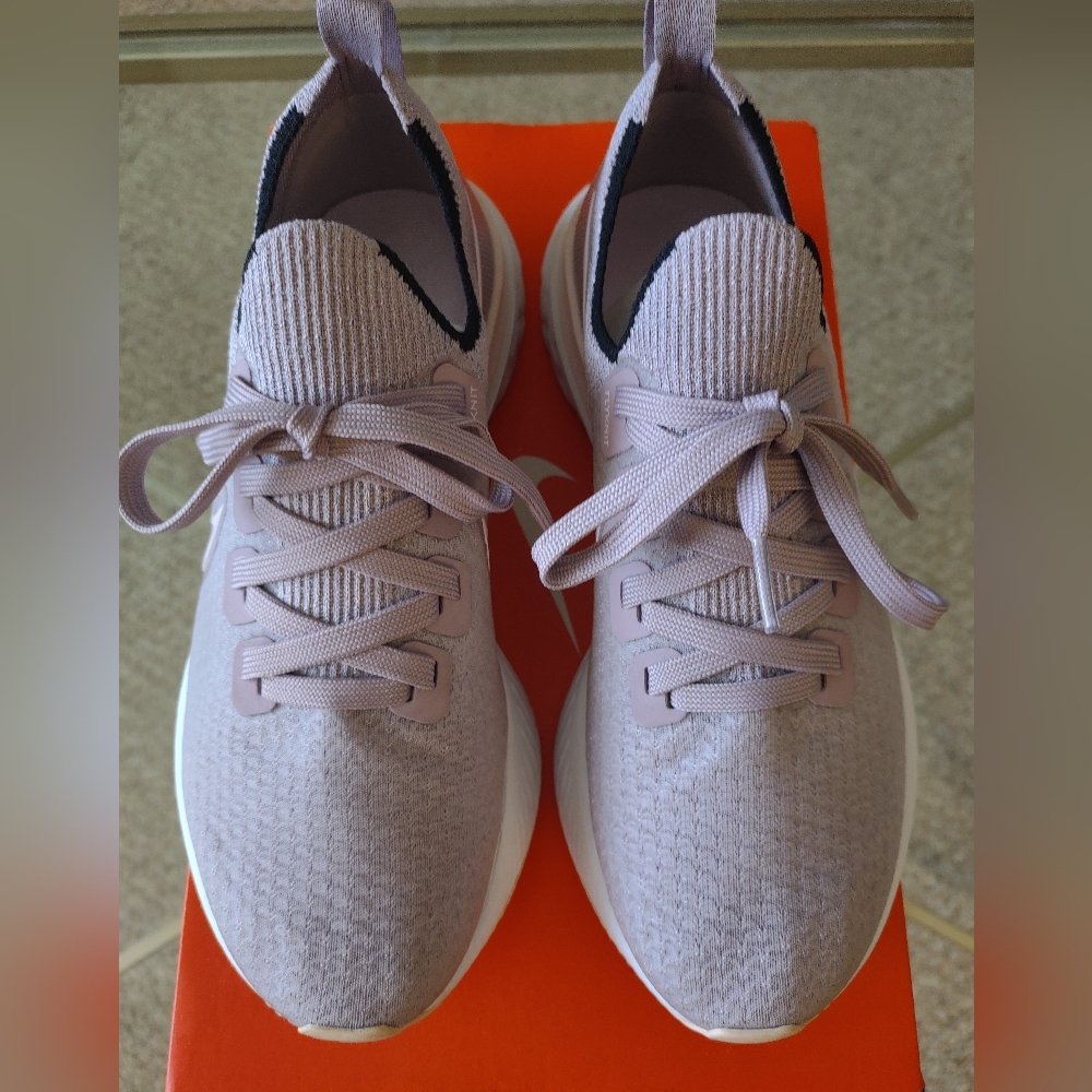 Nike React Infinity Run Sneakers Size 7 - image 1